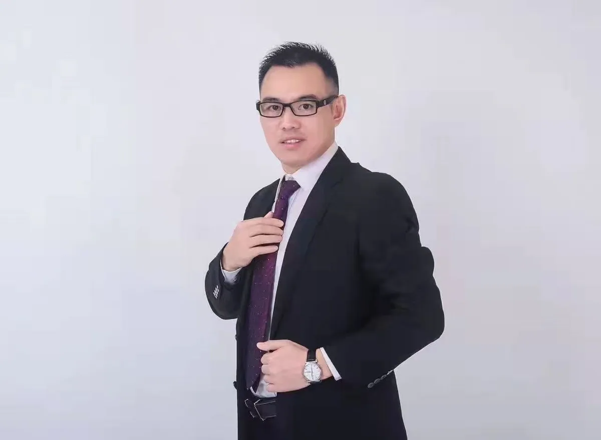 高级家庭教育指导师刘强军 校长